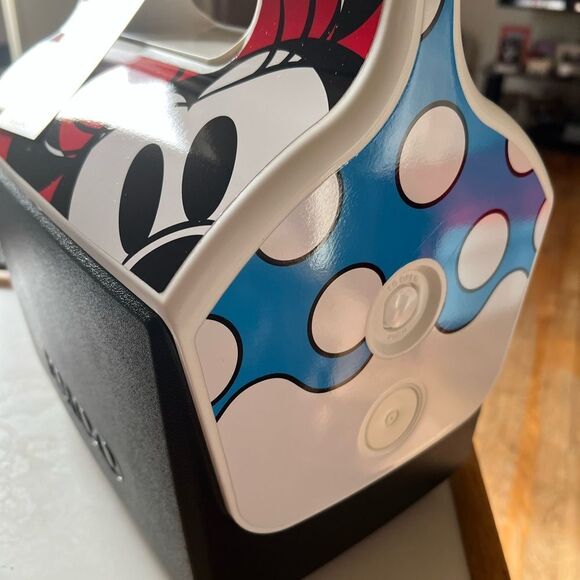 Disney Igloo Minnie Mouse 7 Qt Cooler - Picture 3 of 8